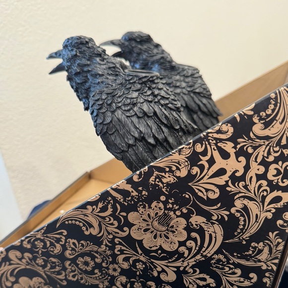 Crow taper Candle Holders pair - Picture 9 of 16